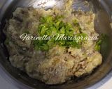 Foto del passaggio 5 della ricetta Polpette di carciofi e patate 👩‍🍳