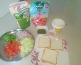 A picture of step 1 of Cheez mayo dhamaal sandwich.