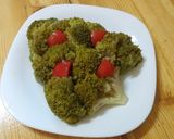 Foto del paso 1 de la receta: Un árbol de Navidad con brócoli verde😜👍🎄