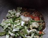 Foto langkah ke 2 dari resep Capcay Kuah Bumbu Simpel.
