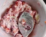 A picture of step 2 of Healthy raita.