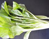 Une image de l'étape 1 de Choy sum sauce chinoise.