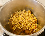 Foto del paso 6 de la receta: Costillas con garbanzos y longaniza fresca