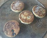 A picture of step 4 of Welsh Cakes.