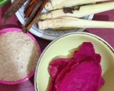 Foto langkah ke 1 dari resep Teh Herbal Kulit Buah Naga.