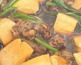 A picture of step 7 of Recreate Traditional Flavors at Home: Sukiyaki Tofu with Beef.