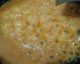 A picture of step 3 of Til chikki.