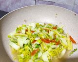 Foto langkah ke 5 dari resep Tumis sawi putih putren.