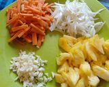 Foto langkah ke 1 dari resep Udang crispy Saus Asam Manis (menggunakan Nanas).