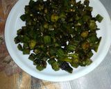 A picture of step 6 of Bhindi fry.