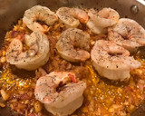 Foto del paso 1 de la receta: Cazuela de mariscos en tomatada