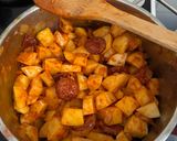 Paprikás krumpli recept fázis 4 fotója