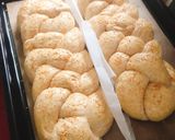Hình bước làm 4 của món Bánh mì Challah (bánh mì Do Thái)