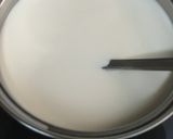 Foto del paso 1 de la receta Crema pastelera de vainilla y chocolate - usando preparado de natillas 🍦