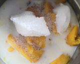 A picture of step 2 of Mango dry fruit lassi.