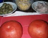 Foto del paso 2 de la receta: Tomates rellenos de atún