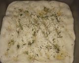 Foto del paso 2 de la receta: Pan Focaccia con tomillo tostada tipo Bruschetta