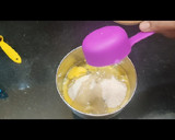வெண்ணிலா ஸ்பாஞ்ச் கேக் ரெசிபி ஸ்டேப் 2 புகைப்படம்