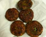Pan Fried and Baked Fenugreek Seeds Tikki recipe step 3 photo