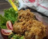 Foto langkah ke 6 dari resep Ayam Goreng Kremes.