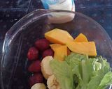 Foto langkah ke 1 dari resep Creamy Mixed Smoothie.