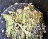 Tejfölös brokkoli recept fázis 1 fotója