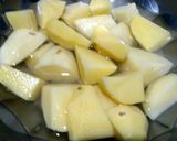 A picture of step 1 of Chutney potato sabji.