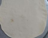 A picture of step 6 of Chicken buns.
