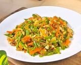 Foto langkah ke 5 dari resep Orak Arik Telur Buncis & Wortel.