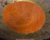Gambar langkah 3 resipi Gulai Ikan Kering Tumis Darat.