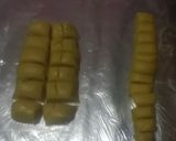 Foto langkah ke 2 dari resep 🍌 Bolen Pisang Keju 🍌.