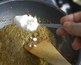 A picture of step 4 of Paneer Pudina.