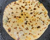 पनीर पराठा (Paneer paratha recipe in hindi) रेसिपी चरण 3 फोटो