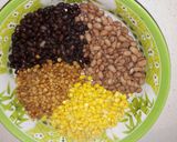 Foto del paso 1 de la receta: Ensalada de legumbre 😎