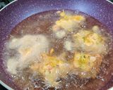 A picture of step 4 of Vegetable egg pakoda.