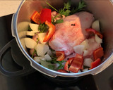 Foto del paso 3 de la receta: Codillo al horno con el jugo de su cocción