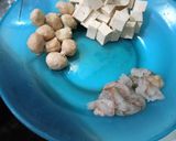 Foto langkah ke 1 dari resep Tumis pokcoy udang telur.