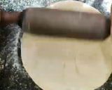 A picture of step 5 of Aloo Chana Paratha.
