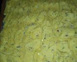 Foto langkah ke 6 dari resep Kue Bawangku.