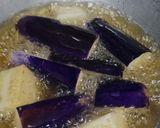 Gambar langkah 1 resipi Tumis Terung cili padi.