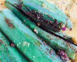 A picture of step 5 of Bhindi Fritters.