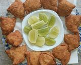 A picture of step 6 of Peas Potato Samosa.