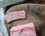 A picture of step 1 of Beef Satay.