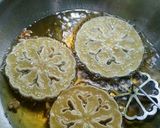Foto langkah ke 5 dari resep Kembang goyang.