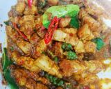 รูปขั้นตอนการทำที่ 5 ของ หมูสามชั้นผัดพริกแกงใต้