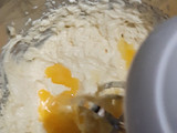 Simple vanilla cake