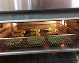 Foto del paso 3 de la receta: Tortitas de amaranto con espinaca y requesón en freidora de aire