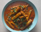 A picture of step 8 of Shegvani (Drumstick bhaji).