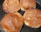A picture of step 3 of Chicken Salami Burger.