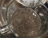 Gambar langkah 1 resipi Sirap Chia Seed.